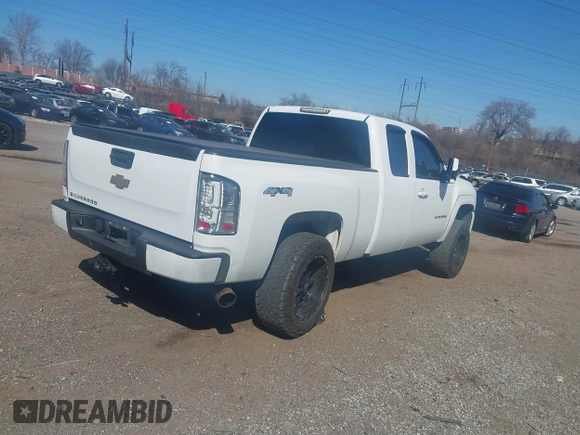 2013 Chevrolet Silverado 1500 LTZ with VIN 1GCRKTE76DZ217577, listed as a IAAI auction lot 41761032 with 158,897 mi miles and . Bid and sale history available at DreamBid. Image 4.
