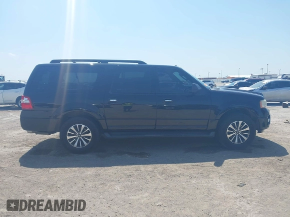 2016 Ford Expedition Max XLT с VIN 1FMJK1HT8GEF21463, выставлен на аукционе IAAI как лот 42017037 с пробегом 197 357 миль миль и . История ставок и продаж доступна на DreamBid. Изображение 13.