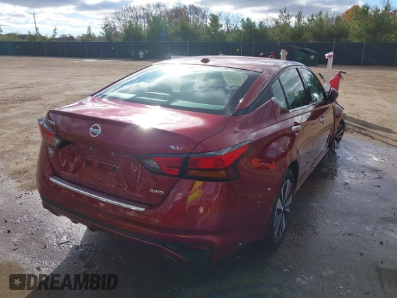 2020 Nissan Altima 2.5 SL with VIN 1N4BL4EW6LC142933, listed as a IAAI auction lot 40785653 with 26,097 mi miles. Bid and sale history available at carsss.com. Image 4.