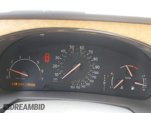 2003 Saab 9-3 SE z VIN YS3DF78KX37010795, wystawiony jako IAAI lot #42441244 z przebiegiem 118 111 mil mil oraz . Historia ofert i sprzedaży dostępna na DreamBid. Obrazek 7.