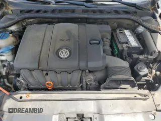 2011 Volkswagen Jetta SE с VIN 3VWDZ7AJ0BM327549, выставлен на аукционе Copart как лот 58147125 с пробегом 295 508 миль миль и Списание • Salvage title. История ставок и продаж доступна на DreamBid. Изображение 11.