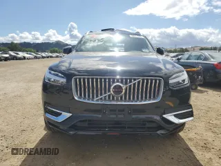 2023 Volvo XC90 Plus Bright Theme z VIN YV4H60CN0P1959375, wystawiony jako Copart lot #56911955 z przebiegiem 18 874 mil mil oraz Szkoda całkowita • Salvage title. Historia ofert i sprzedaży dostępna na DreamBid. Obrazek 5.