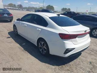 2019 Kia Forte LXS with VIN 3KPF24AD7KE042205, listed as a IAAI auction lot 41895139 with 98,183 mi miles. Bid and sale history available at carsss.com. Image 3.