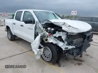 2023 Chevrolet Colorado 2WD Work Truck z VIN 1GCGSBEC6P1194416, wystawiony jako IAAI lot #42018738 z przebiegiem 17 939 mil mil oraz . Historia ofert i sprzedaży dostępna na DreamBid. Obrazek 1.