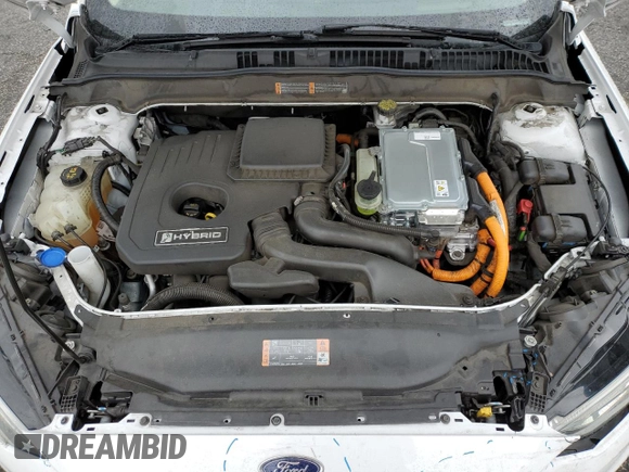 2020 Ford Fusion SE with VIN 3FA6P0LU8LR266753, listed as a Copart auction lot 52341535 with 70,551 mi miles and Salvage title. Bid and sale history available at DreamBid. Image 12.