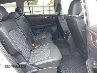 2024 Volkswagen Atlas SEL Premium R-Line with VIN 1V2FR2CA7RC598307, listed as a IAAI auction lot 42326908 with 16,792 mi miles and . Bid and sale history available at DreamBid. Image 8.