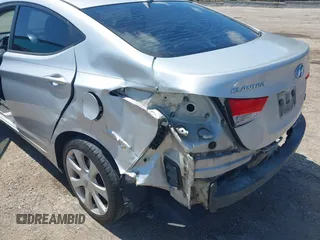 2013 Hyundai Elantra GLS с VIN KMHDH4AE8DU765351, выставлен на аукционе IAAI как лот 42274298 с пробегом 104 922 миль миль и . История ставок и продаж доступна на DreamBid. Изображение 6.