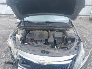 2013 Kia Optima EX z VIN 5XXGN4A78DG196728, wystawiony jako IAAI lot #42242303 z przebiegiem 164 448 mil mil oraz . Historia ofert i sprzedaży dostępna na DreamBid. Obrazek 10.