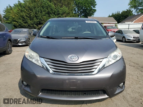 2012 Toyota Sienna XLE AAS с VIN 5TDYK3DC8CS202329, выставлен на аукционе Copart как лот 59340965 с пробегом Не указан миль и Списание • Salvage title. История ставок и продаж доступна на DreamBid. Изображение 5.