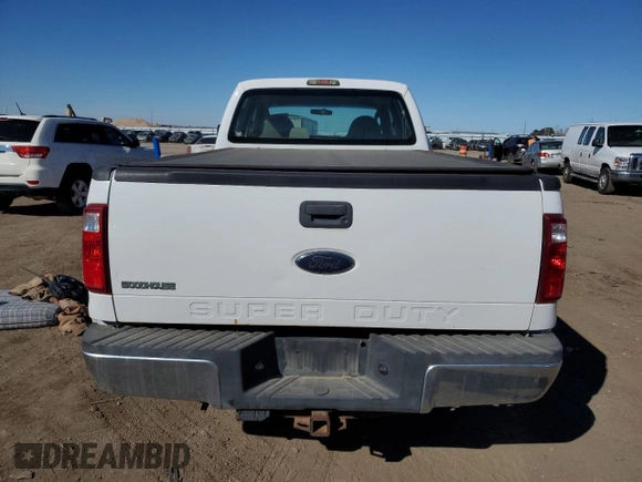 2008 Ford F-250 XL z VIN 1FTSW21Y98EE14898, wystawiony jako Copart lot #47120485 z przebiegiem 49 618 mil mil oraz Czysty tytuł • Clean title. Historia ofert i sprzedaży dostępna na DreamBid. Obrazek 6.