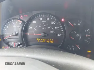 2004 Nissan Titan LE with VIN 1N6AA07B24N579345, listed as a IAAI auction lot 42174006 with 142,780 mi miles and . Bid and sale history available at DreamBid. Image 7.
