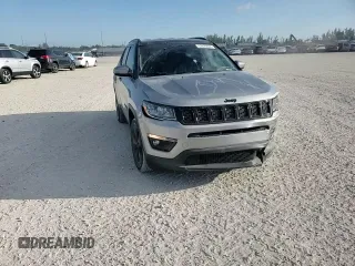 2018 Jeep Compass Altitude z VIN 3C4NJCBB7JT327535, wystawiony jako Copart lot #52670505 z przebiegiem 73 464 mil mil oraz Szkoda całkowita • Salvage title. Historia ofert i sprzedaży dostępna na DreamBid. Obrazek 12.