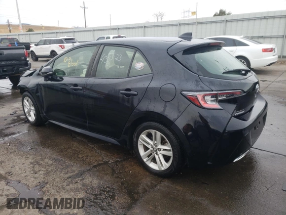 2020 Toyota Corolla Hatchback SE with VIN JTND4RBEXL3075483, listed as a Copart auction lot 77791023 with 30,500 mi miles. Bid and sale history available at carsss.com. Image 2.