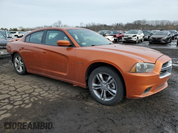 2011 Dodge Charger RT Plus with VIN 2B3CM5CT5BH610870, listed as a Copart auction lot 44400105 with 211,858 mi miles and Salvage Title. Bid and sale history available at carsss.com. Image 4.
