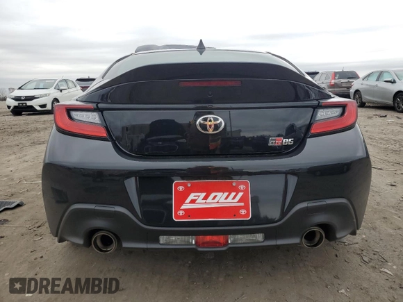 2024 Toyota GR86 Premium with VIN JF1ZNBE13R9758998, listed as a Copart auction lot 85539374 with 7,260 mi miles and Salvage Title. Bid and sale history available at carsss.com. Image 6.