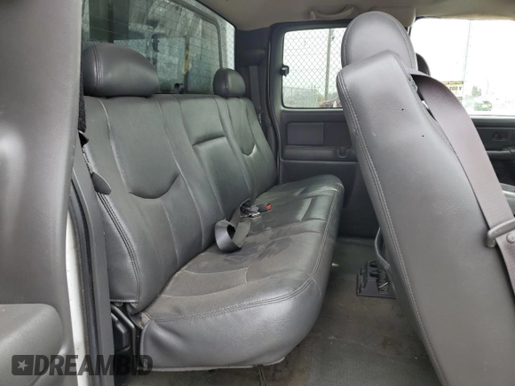 2004 Chevrolet Silverado 1500 LS with VIN 2GCEC19T041155853, listed as a Copart auction lot 51508005 with 193,567 mi miles and Salvage Title. Bid and sale history available at DreamBid. Image 10.