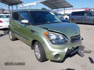 2013 Kia Soul + with VIN KNDJT2A67D7561853, listed as a IAAI auction lot 41835441 with 107,396 mi miles. Bid and sale history available at carsss.com. Image 1.