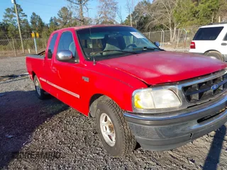 1997 Ford F-150 with VIN 2FTDX1721VCA79379, listed as a IAAI auction lot 41325847 with 329,583 mi miles and . Bid and sale history available at DreamBid. Image 1.
