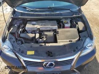 2014 Lexus CT 200h z VIN JTHKD5BH3E2189511, wystawiony jako Copart lot #56052265 z przebiegiem 67 065 mil mil oraz Szkody całkowita. Historia ofert i sprzedaży dostępna na DreamBid. Obrazek 11.