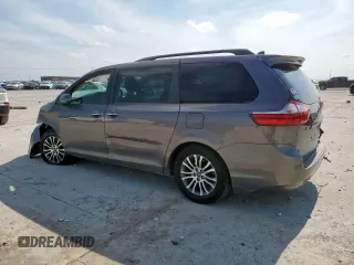 2019 Toyota Sienna XLE Auto Access Seat z VIN 5TDYZ3DC9KS995084, wystawiony jako Copart lot #59058395 z przebiegiem 47 104 mil mil oraz Szkoda całkowita • Salvage title. Historia ofert i sprzedaży dostępna na DreamBid. Obrazek 2.