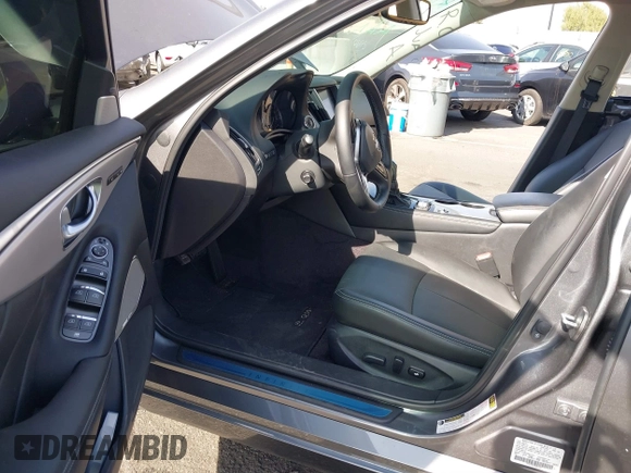 2024 Infiniti Q50 Luxe with VIN JN1EV7BP4RM601527, listed as a IAAI auction lot 41479566 with 1,588 mi miles and . Bid and sale history available at DreamBid. Image 5.