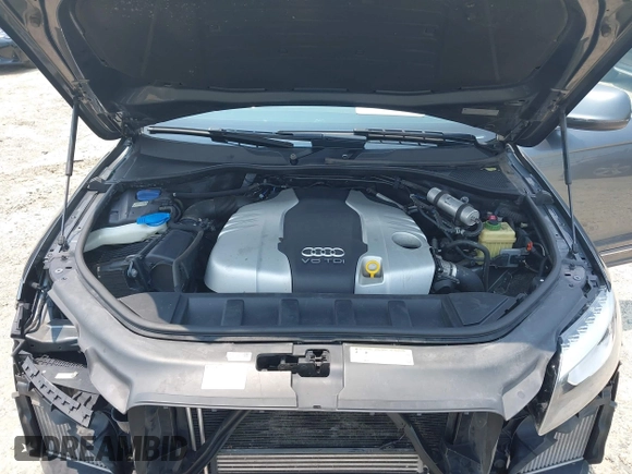 2014 Audi Q7 Premium Plus with VIN WA1LMAFE2ED003874, listed as a IAAI auction lot 42412169 with 65,621 mi miles and . Bid and sale history available at DreamBid. Image 10.