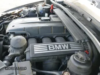 2008 BMW 3 Series 328xi с VIN WBAVC935X8KZ73196, выставлен на аукционе IAAI как лот 42539019 с пробегом 712 406 миль миль и . История ставок и продаж доступна на DreamBid. Изображение 19.