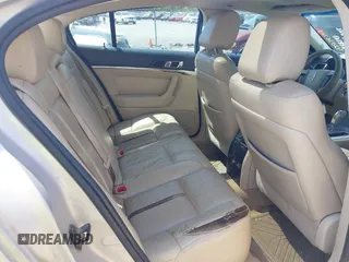 2009 Lincoln MKS with VIN 1LNHM94R39G624203, listed as a IAAI auction lot 42036763 with 177,902 mi miles. Bid and sale history available at carsss.com. Image 8.