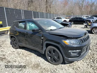 2019 Jeep Compass Altitude with VIN 3C4NJCBB0KT716471, listed as a Copart auction lot 48432285 with 76,247 mi miles and Salvage title. Bid and sale history available at DreamBid. Image 4.