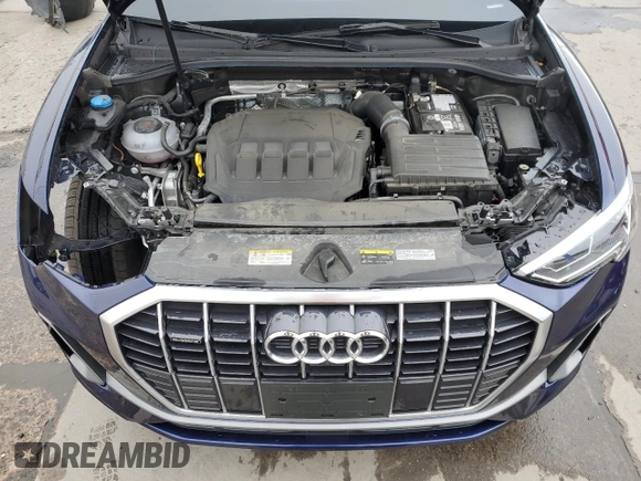 2024 Audi Q3 S line Premium Plus z VIN WA1EECF38R1019391, wystawiony jako Copart lot #47124395 z przebiegiem 9 509 mil mil oraz Szkoda całkowita • Salvage title. Historia ofert i sprzedaży dostępna na DreamBid. Obrazek 12.