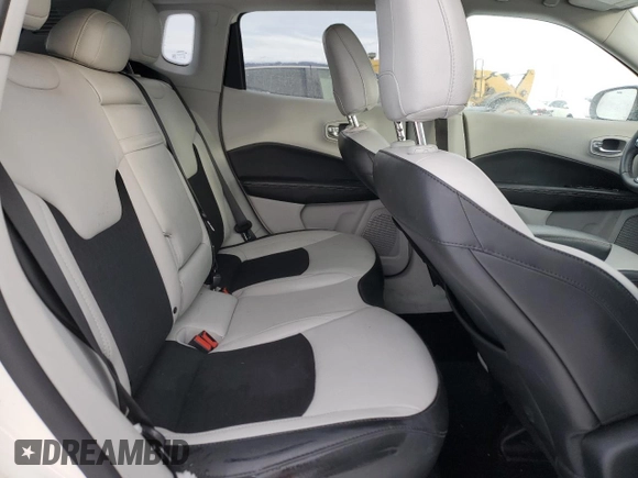 2019 Jeep Compass Latitude с VIN 3C4NJDBB7KT695401, выставлен на аукционе Copart как лот 87839655 с пробегом 121 437 миль миль и Списание • Salvage title. История ставок и продаж доступна на DreamBid. Изображение 11.