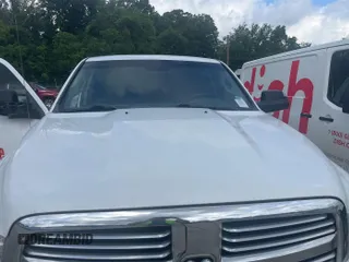 2016 Ram 1500 Lone Star z VIN 1C6RR6LTXGS169860, wystawiony jako IAAI lot #42303721 z przebiegiem 205 037 mil mil oraz . Historia ofert i sprzedaży dostępna na DreamBid. Obrazek 1.