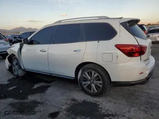 2017 Nissan Pathfinder SV with VIN 5N1DR2MNXHC686613, listed as a Copart auction lot 43831825 with 123,711 mi miles and Salvage Title. Bid and sale history available at carsss.com. Image 2.