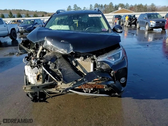 2018 Toyota RAV4 XLE with VIN 2T3RFREV4JW738847, listed as a Copart auction lot 84539294 with 0 mi miles and Salvage Title. Bid and sale history available at carsss.com. Image 12.