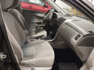 2009 Toyota Corolla with VIN JTDBL40E39J047131, listed as a IAAI auction lot 41669601 with 93,041 mi miles. Bid and sale history available at carsss.com. Image 5.
