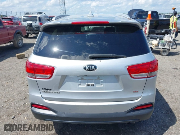 2017 Kia Sorento LX with VIN 5XYPG4A37HG243532, listed as a IAAI auction lot 42088741 with 171,350 mi miles. Bid and sale history available at carsss.com. Image 16.