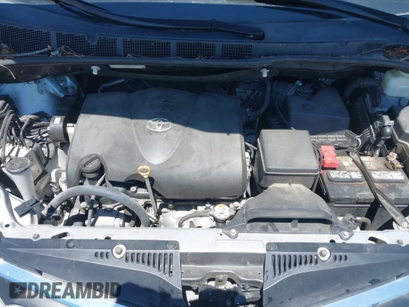 2020 Toyota Sienna LE Auto Access Seat с VIN 5TDKZ3DC3LS053328, выставлен на аукционе IAAI как лот 42184135 с пробегом 65 300 миль миль и . История ставок и продаж доступна на DreamBid. Изображение 10.