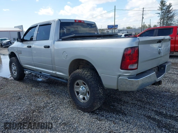 2015 Ram 2500 Tradesman with VIN 3C6UR5CL9FG511132, listed as a IAAI auction lot 41708395 with 156,833 mi miles and . Bid and sale history available at DreamBid. Image 3.