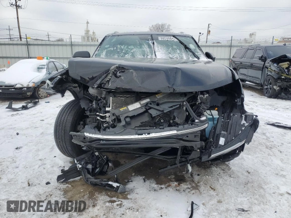 2024 Volkswagen Atlas SEL Premium R-Line with VIN 1V2FE2CA9RC206858, listed as a Copart auction lot 88240845 with 11,294 mi miles and Salvage title. Bid and sale history available at DreamBid. Image 5.
