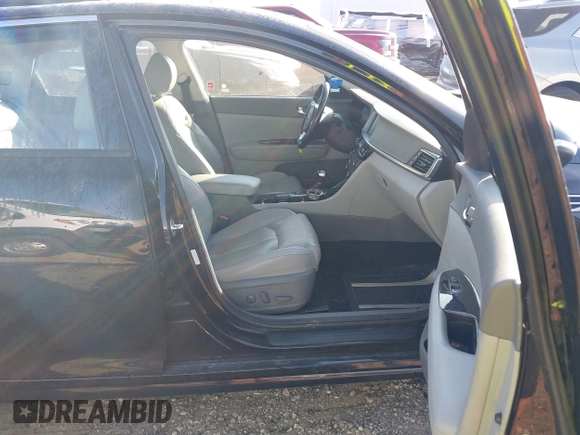 2016 Kia Optima EX with VIN 5XXGU4L39GG054891, listed as a IAAI auction lot 40325310 with 112,457 mi miles and . Bid and sale history available at DreamBid. Image 5.