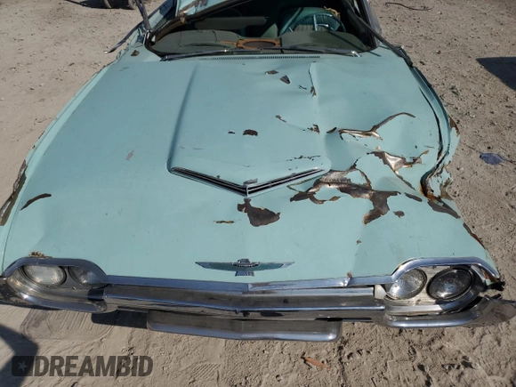 1961 Ford Thunderbird with VIN 1Y71Z144517, listed as a Copart auction lot 73210934 with 84,354 mi miles and Non Repairable. Bid and sale history available at DreamBid. Image 11.