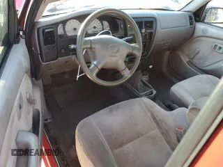 2002 Toyota Tacoma z VIN 5TEVL52N02Z142144, wystawiony jako Copart lot #46091785 z przebiegiem 224 493 mil mil oraz Nie do naprawy • Non repairable. Historia ofert i sprzedaży dostępna na DreamBid. Obrazek 8.