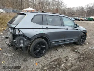 2023 Volkswagen Tiguan SE R-Line Black with VIN 3VV8B7AX4PM072166, listed as a Copart auction lot 86540234 with 21,411 mi miles and Salvage Title. Bid and sale history available at carsss.com. Image 3.