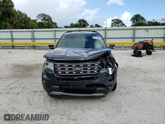 2017 Ford Explorer XLT с VIN 1FM5K7D83HGA41178, выставлен на аукционе Copart как лот 62135035 с пробегом Не указан миль и Списание • Salvage title. История ставок и продаж доступна на DreamBid. Изображение 14.
