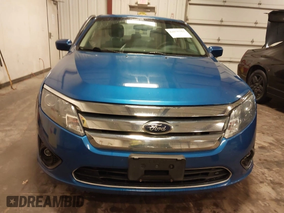 2012 Ford Fusion SE z VIN 3FAHP0HA8CR420451, wystawiony jako IAAI lot #42078163 z przebiegiem 131 049 mil mil oraz . Historia ofert i sprzedaży dostępna na DreamBid. Obrazek 12.