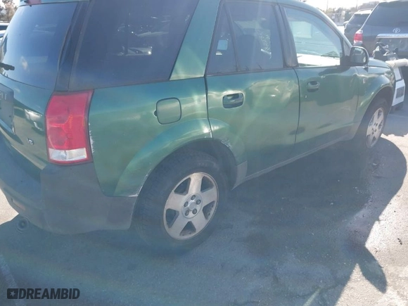 2004 Saturn VUE V6 with VIN 5GZCZ53444S882877, listed as a IAAI auction lot 41728330 with 177,689 mi miles. Bid and sale history available at carsss.com. Image 6.