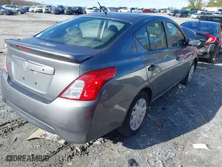2019 Nissan Versa Sedan SV with VIN 3N1CN7AP9KL831055, listed as a IAAI auction lot 41068624 with 90,946 mi miles. Bid and sale history available at carsss.com. Image 4.
