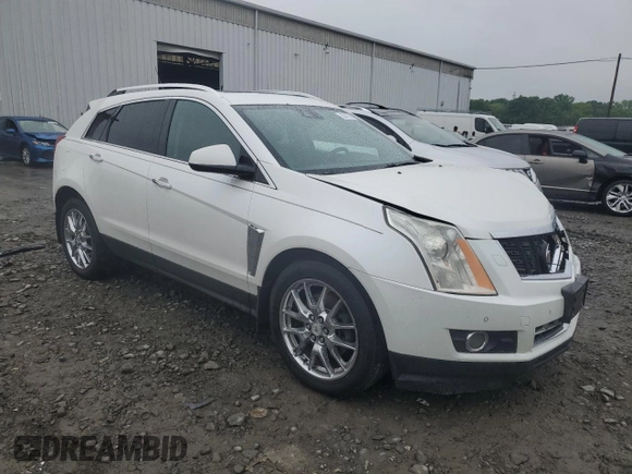 2013 Cadillac SRX Performance Collection with VIN 3GYFNHE34DS597871, listed as a Copart auction lot 56470795 with 208,504 mi miles and Salvage title. Bid and sale history available at DreamBid. Image 4.