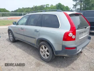 2005 Volvo XC90 with VIN YV1CZ592251168352, listed as a IAAI auction lot 42083311 with 210,444 mi miles. Bid and sale history available at carsss.com. Image 3.