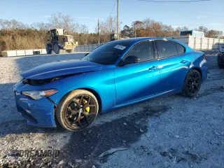 2021 Alfa Romeo Giulia Ti Sport with VIN ZARFAMBN6M7647495, listed as a Copart auction lot 85852554 with 26,190 mi miles and Salvage title. Bid and sale history available at DreamBid. Image 1.